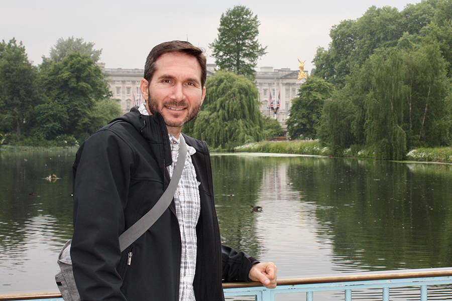 Scott Melzer, W.W. Diehl Trustees' Professor of Sociology, Albion College