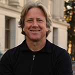 A headshot of a man.