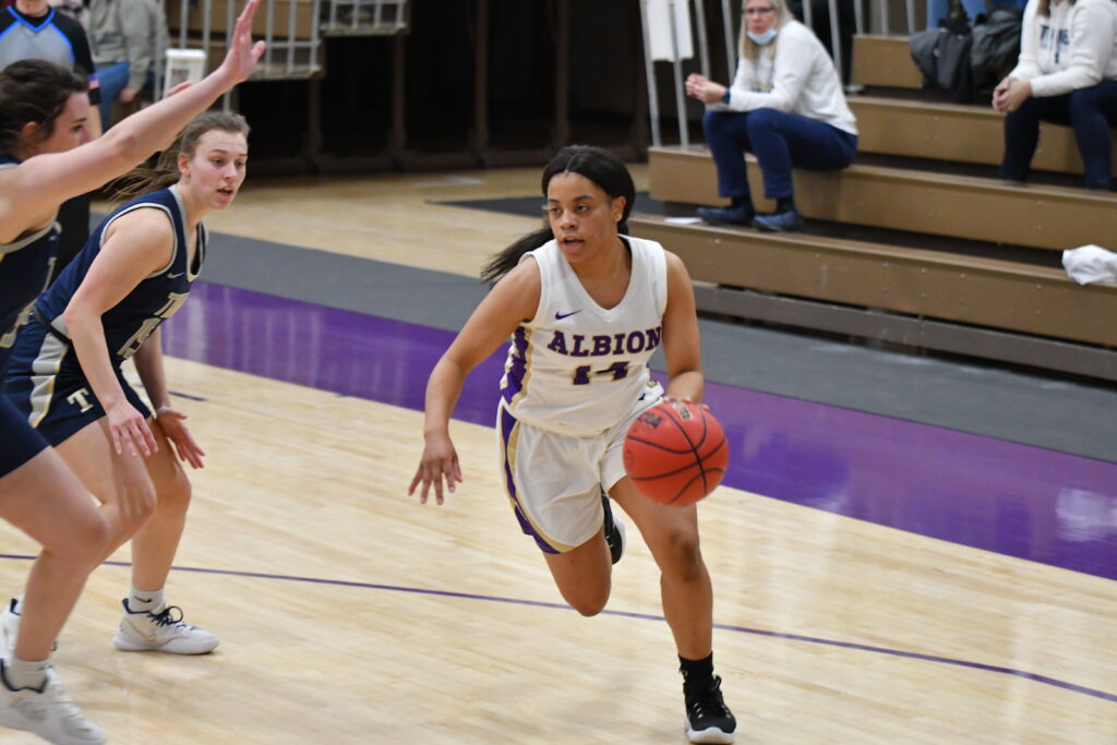 womens basketball court